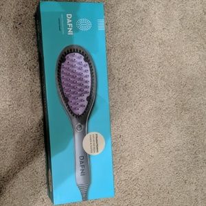 Dafni Hair Straightening ceramic brush DH10B